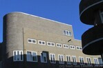 Hoek Vechtstraat-Amstelkade met rechts balkons van hoekpand Rutgers.
<br/>
Gert-Jan Lobbes, 2015